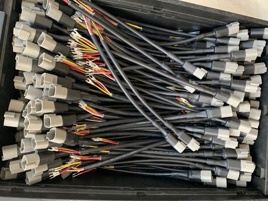 Przemysłowy przewód elektryczny, dopasowany do ciężkiego sprzętu