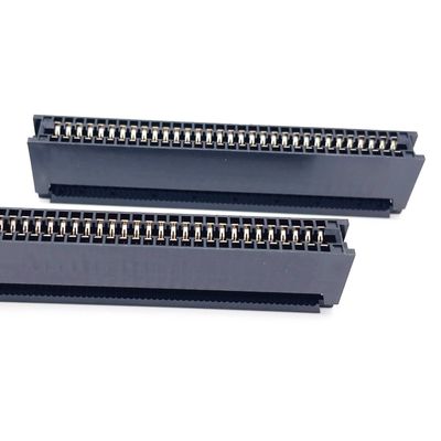 UL2651 28AWG Podłączacz na krawędzi karty 10 - 64 Pin Podłączacz kablowy na taśmie 2,54 mm Pitch