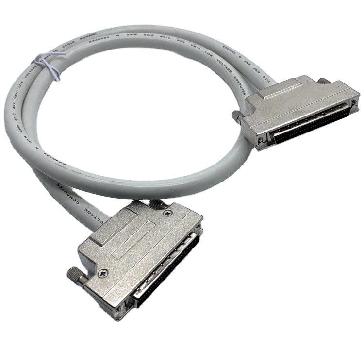 Niestandardowy siwy kabel łącznikowy SCSI 68 pin 100 pin Kabel męski Ul20276 28awg Kabel